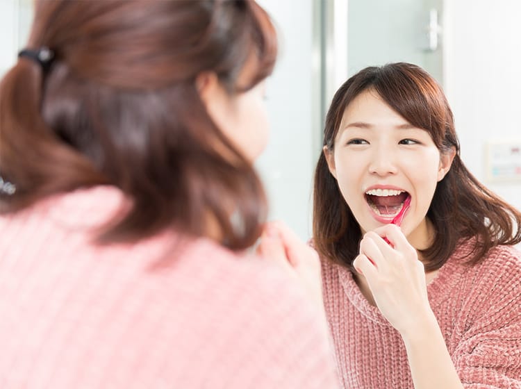 人工歯根と骨が結合するまで数ヶ月